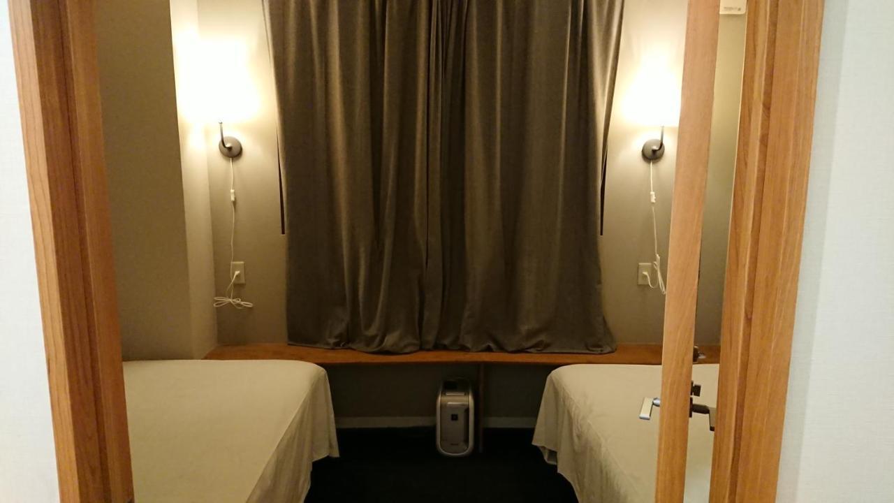 Guest House Yadomaru Oszaka Kültér fotó
