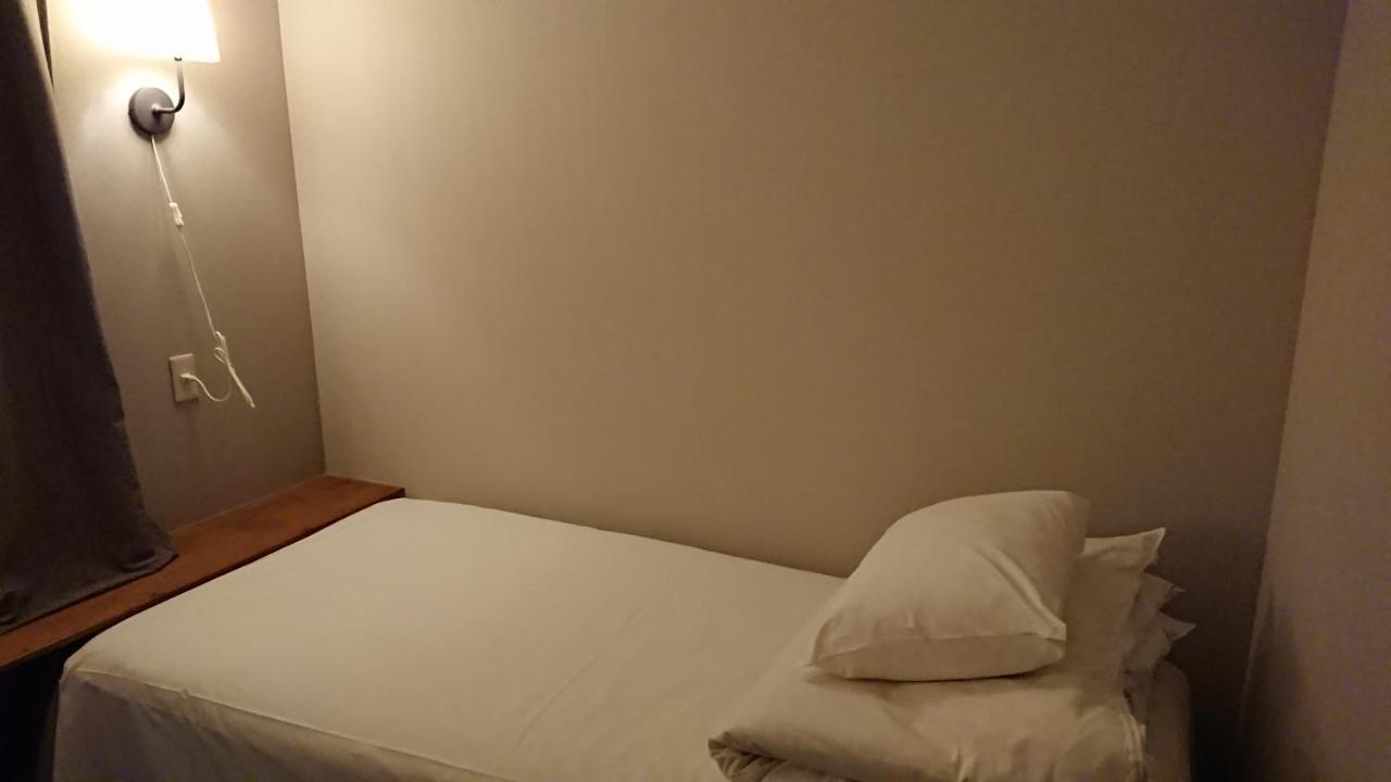 Guest House Yadomaru Oszaka Kültér fotó